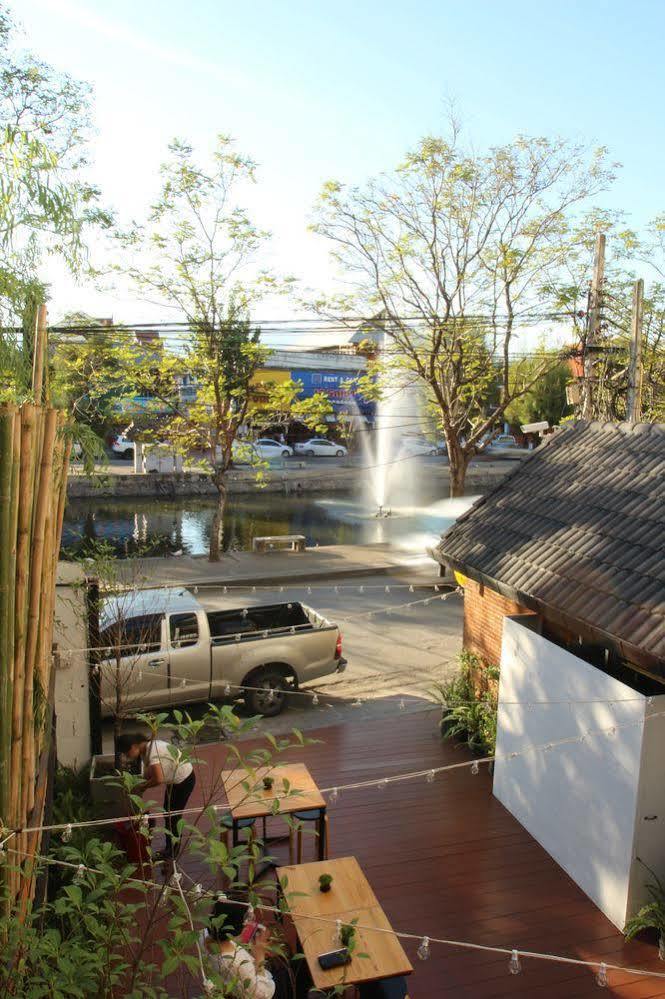 Z'S Hostel At Tha Phae Gate Chiang Mai Exterior foto